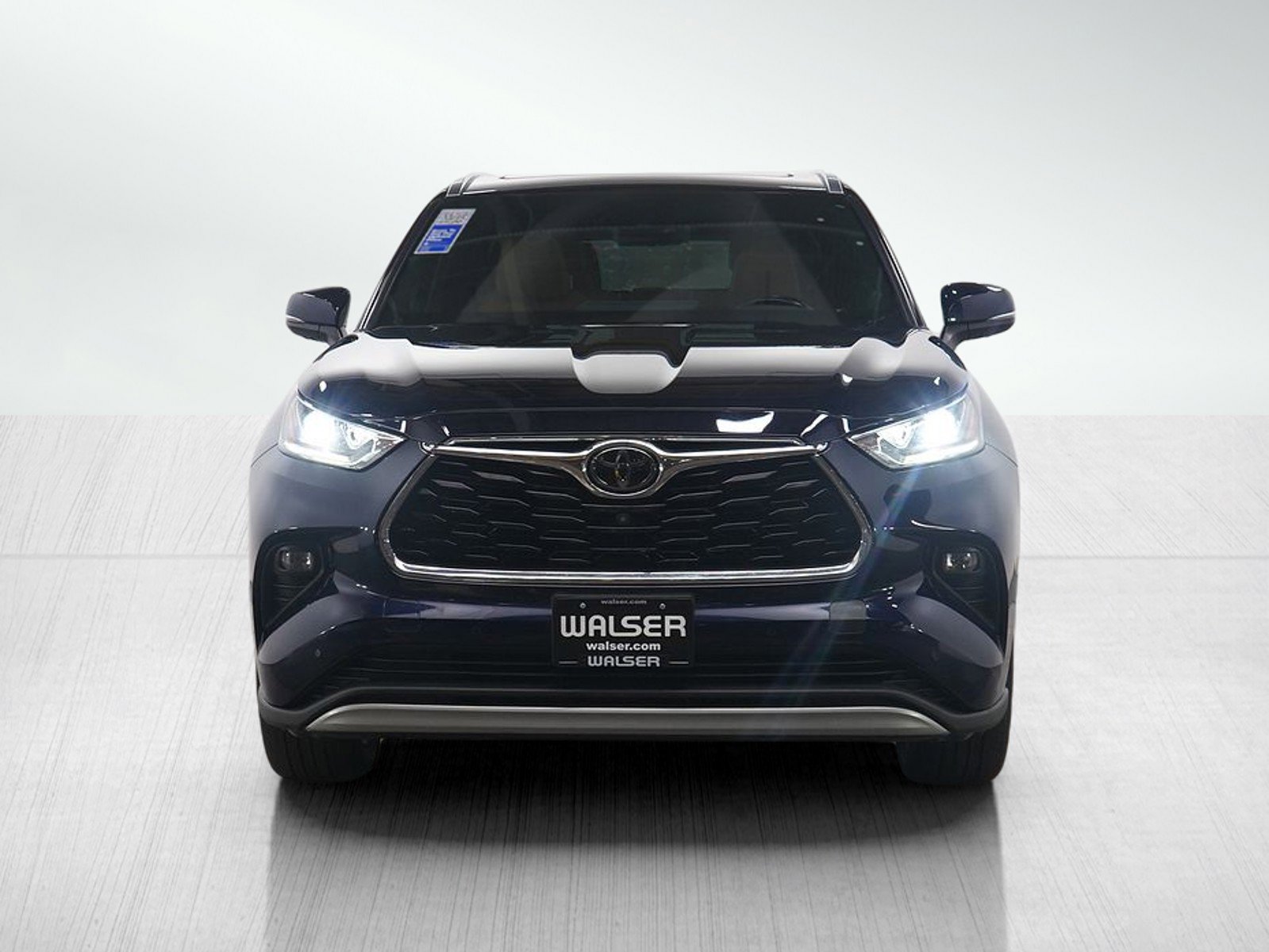 Used 2020 Toyota Highlander Platinum image 8