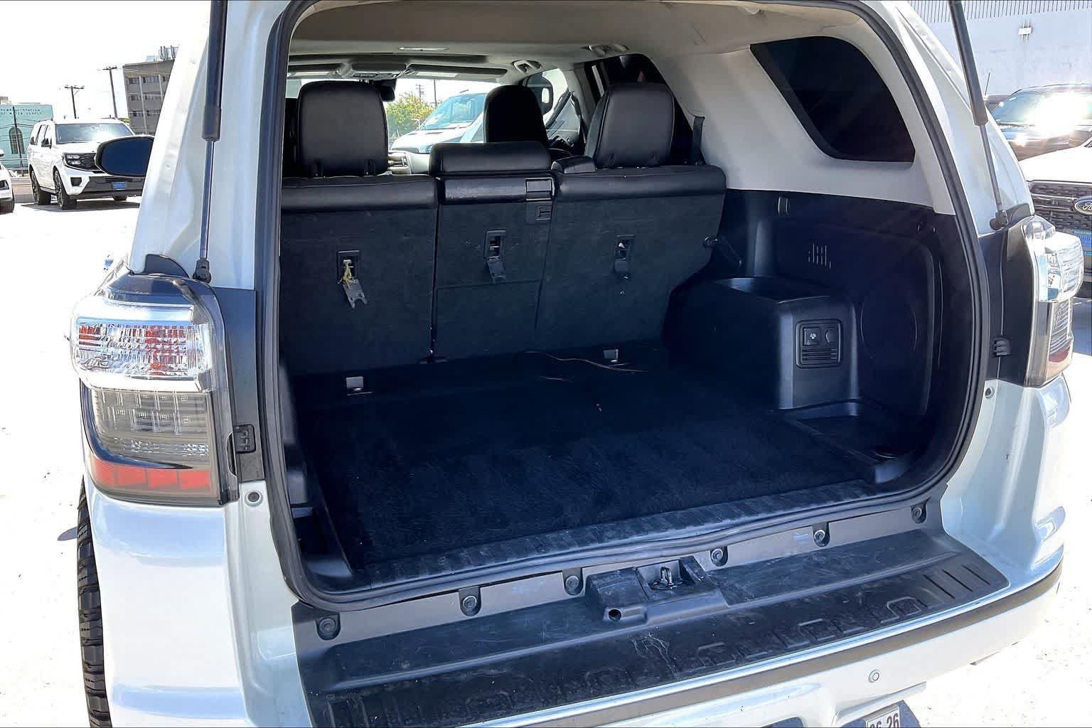 Used 2021 Toyota 4Runner Limited RWD image 18