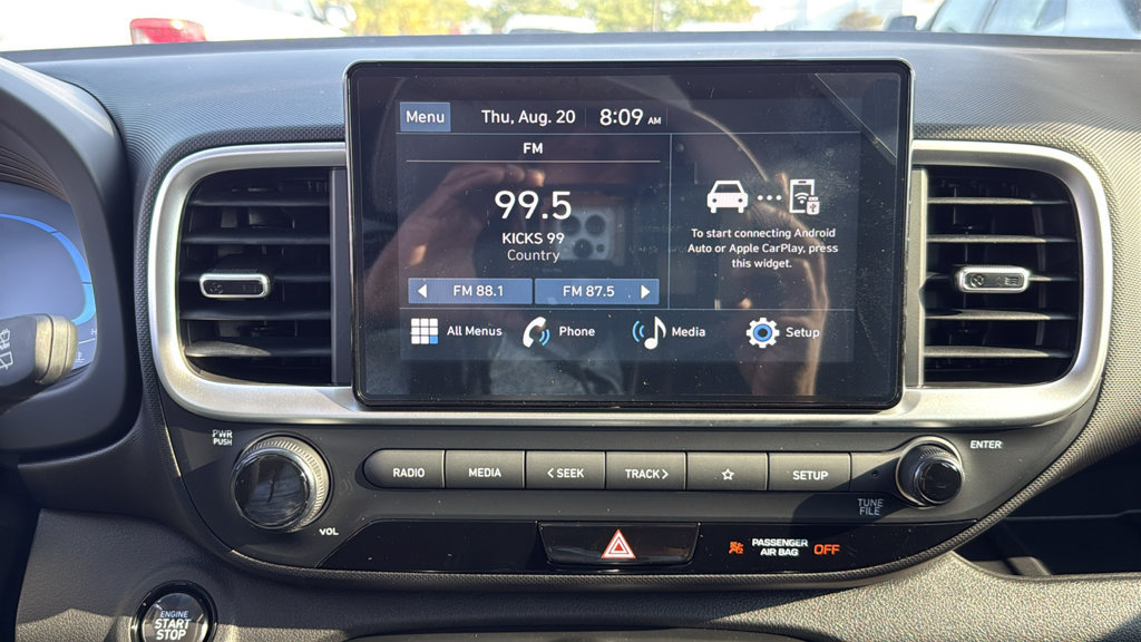 New 2026 Hyundai Venue SEL FWD image 23