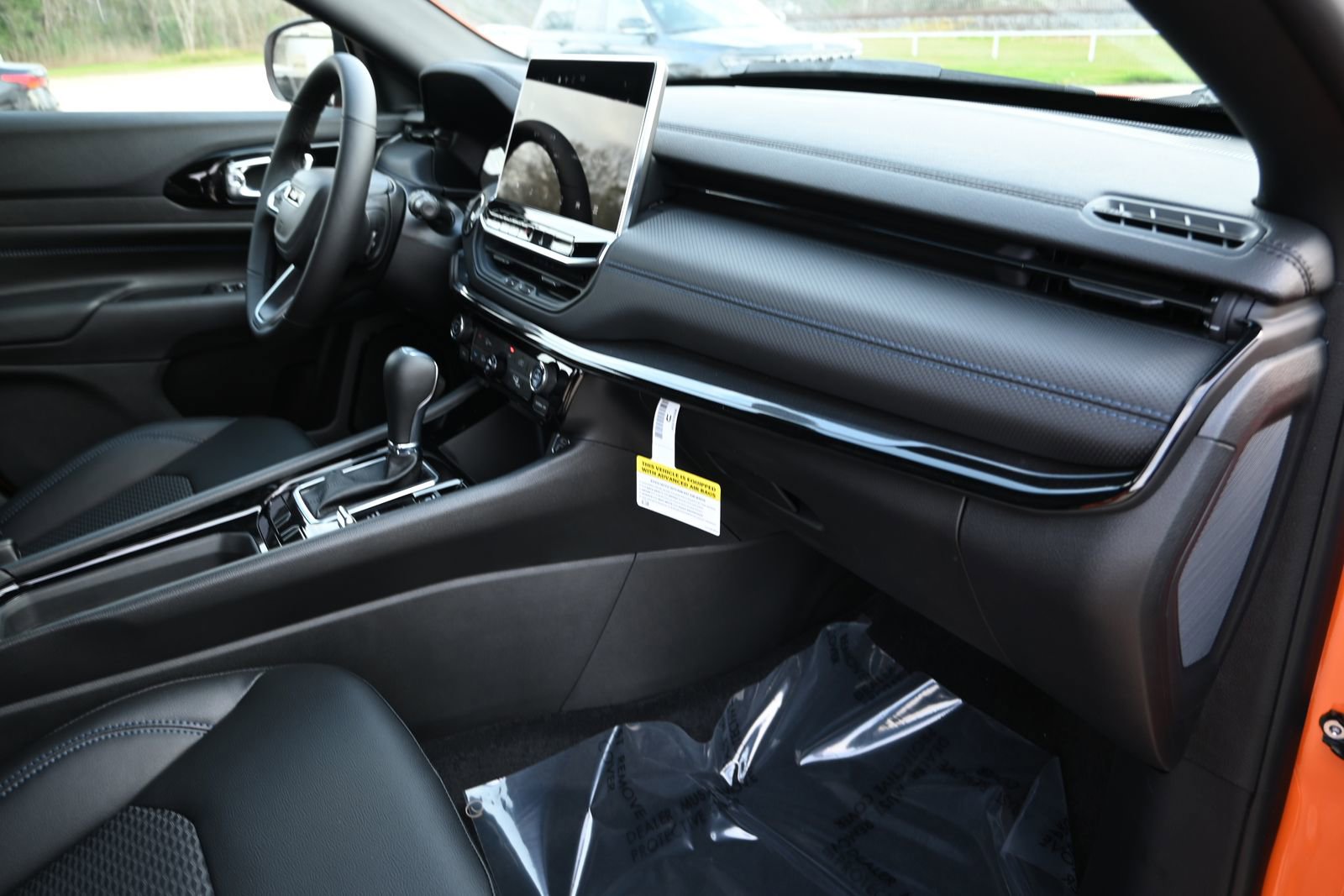 New 2026 Jeep Compass Latitude image 24