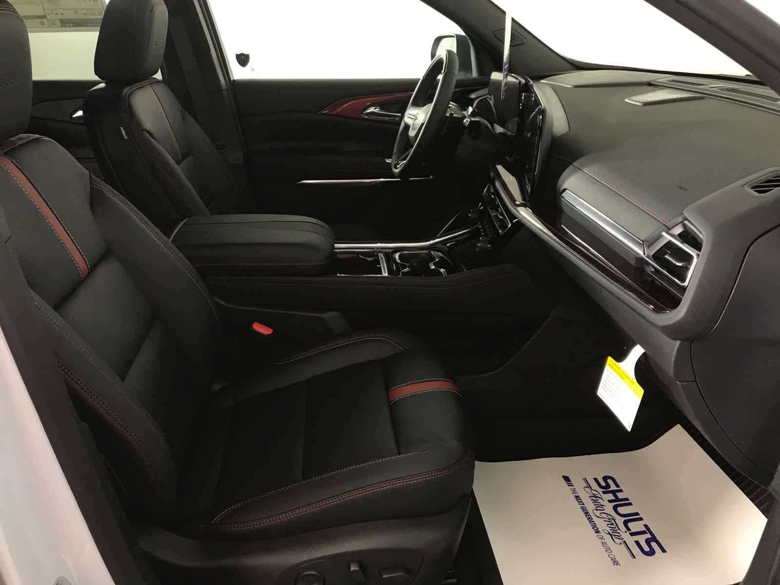 New 2026 Chevrolet Traverse RS w/ LPO, Floor Liner Package image 25