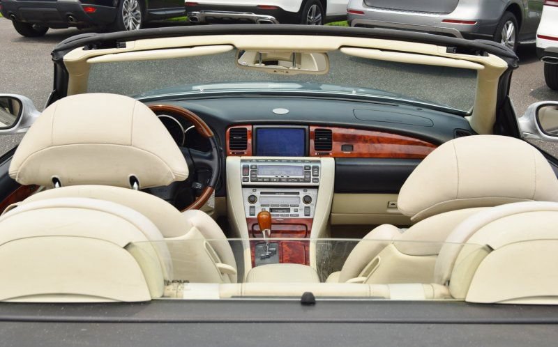 Used 2008 Lexus SC 430 Convertible RWD image 12