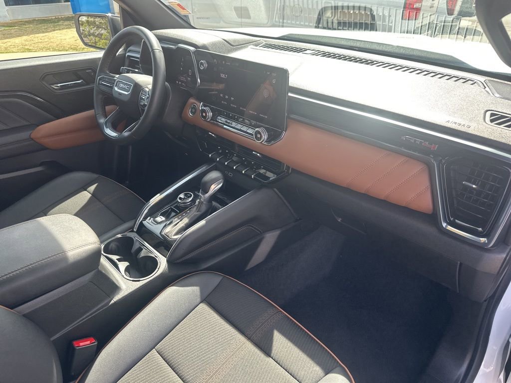 Used 2023 GMC Canyon AT4 w/ Technology Package image 26