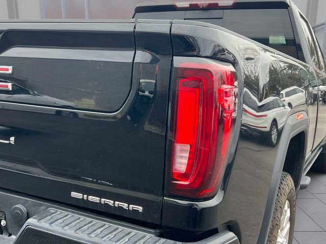 Used 2023 GMC Sierra 3500 Denali w/ Technology Package image 10