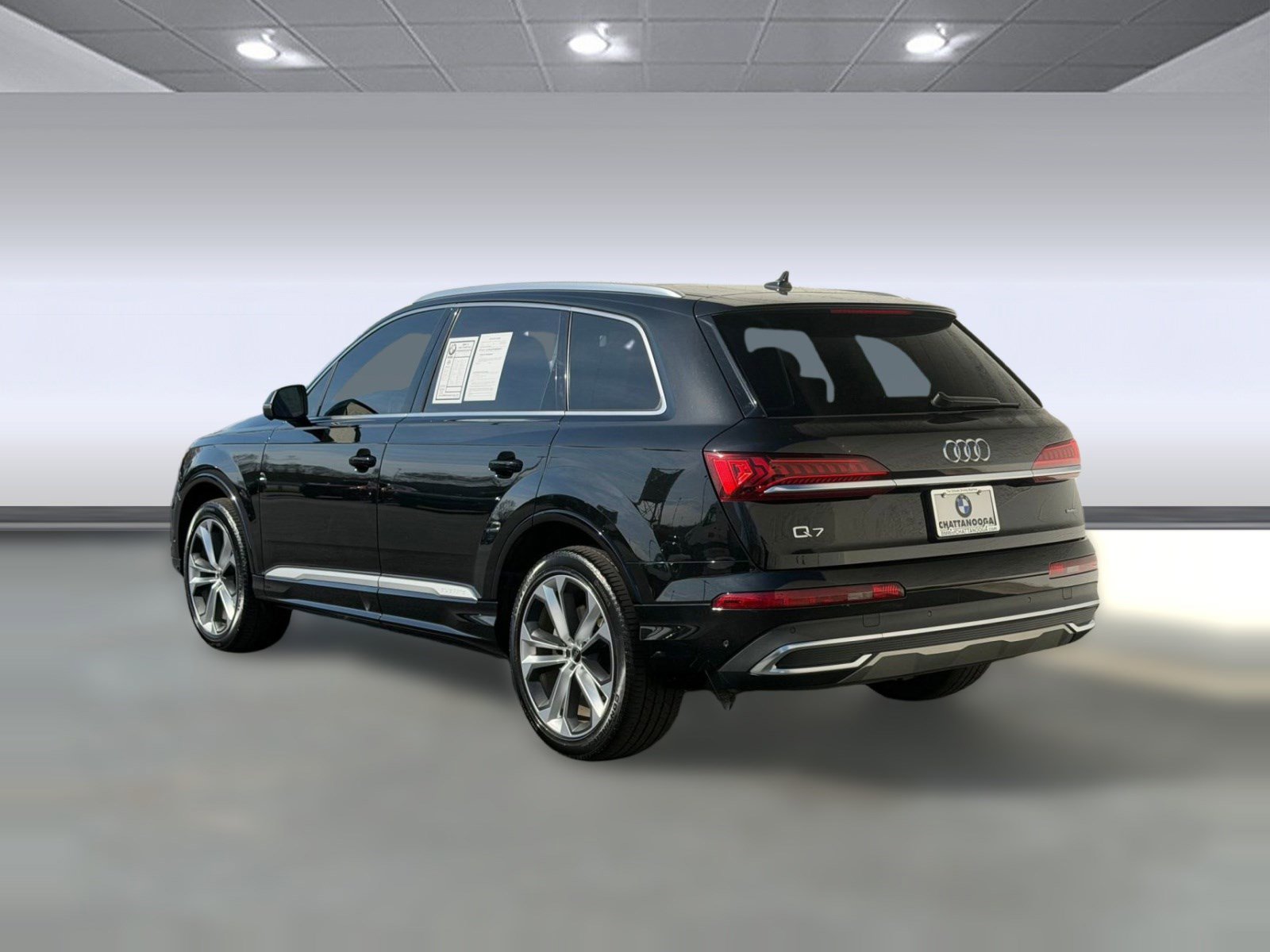 Used 2024 Audi Q7 Premium Plus w/ Premium Plus Package image 3