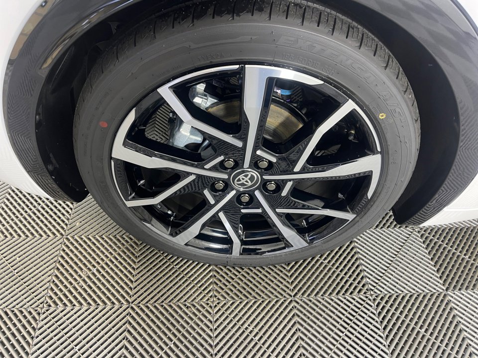 New 2026 Toyota Prius Plug-In Hybrid image 20