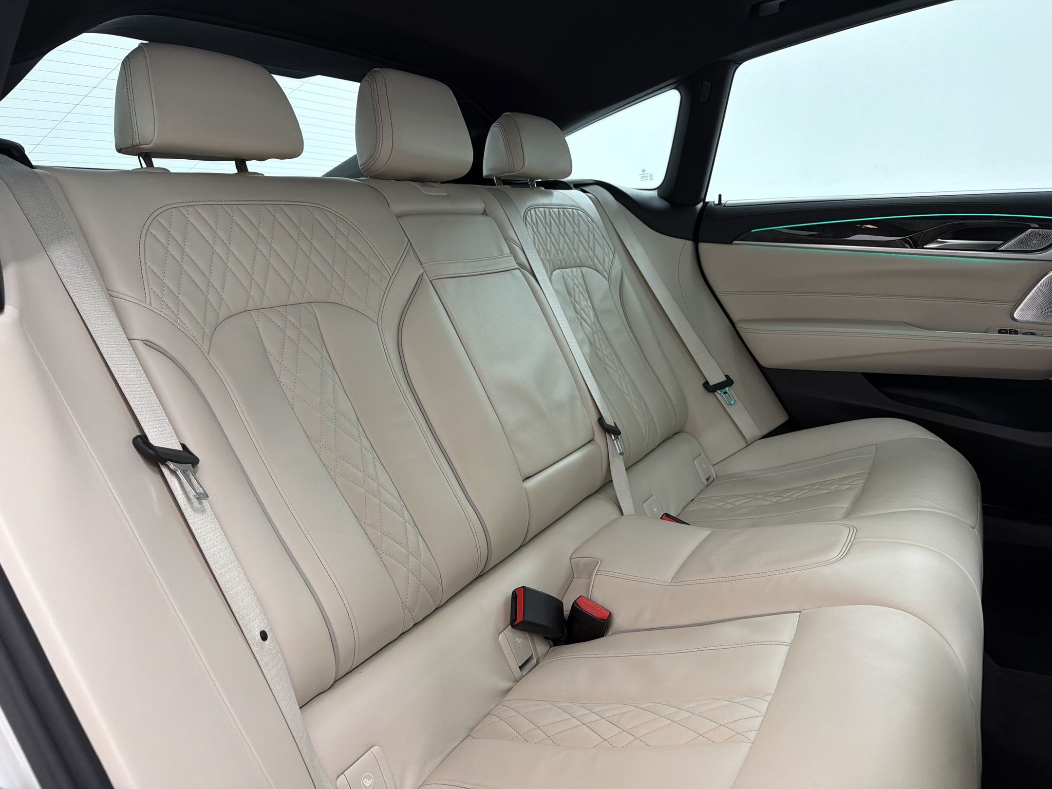Used 2018 BMW 640i Gran Turismo xDrive AWD/4WD image 29