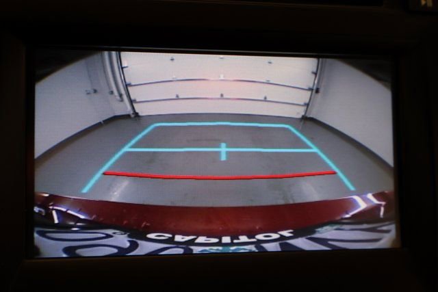 Used 2016 Toyota Camry XLE image 25