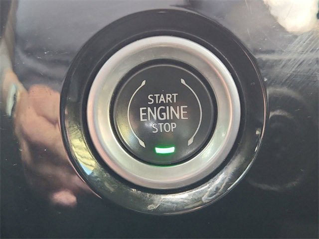 Used 2022 Chevrolet Silverado 1500 LT image 16