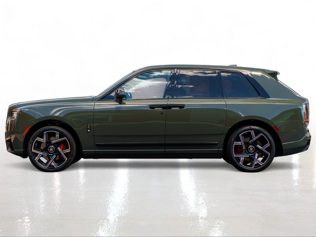 Used 2025 Rolls-Royce Cullinan Black Badge AWD/4WD image 3