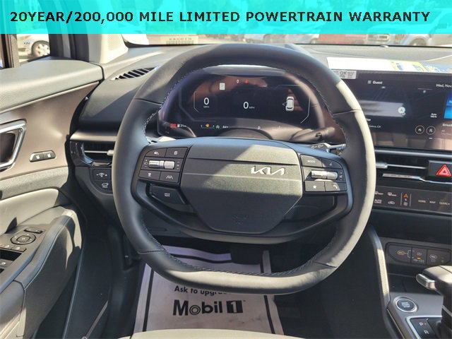 New 2026 Kia Sportage SX image 12