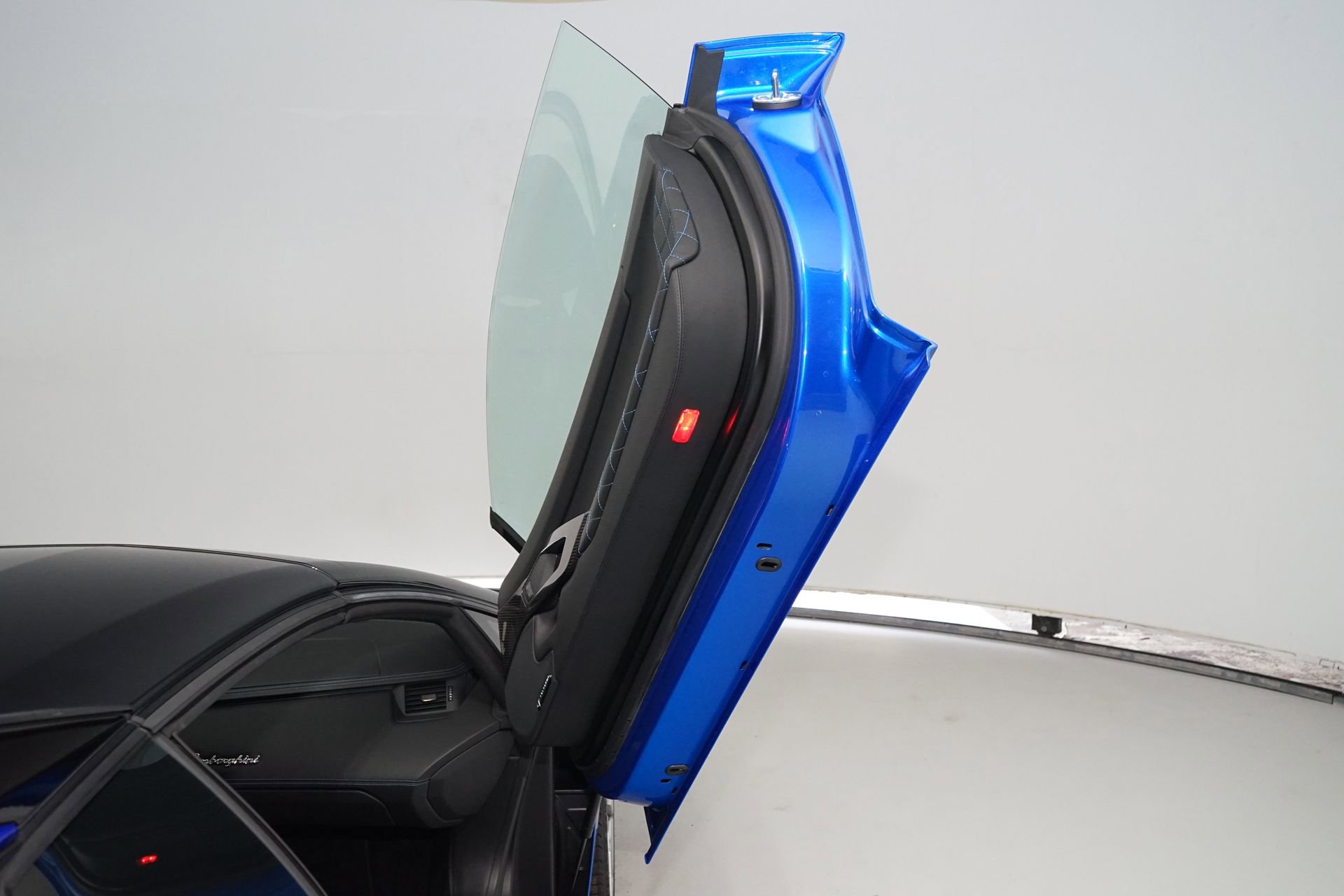 Used 2015 Lamborghini Aventador LP 700-4 AWD/4WD image 14