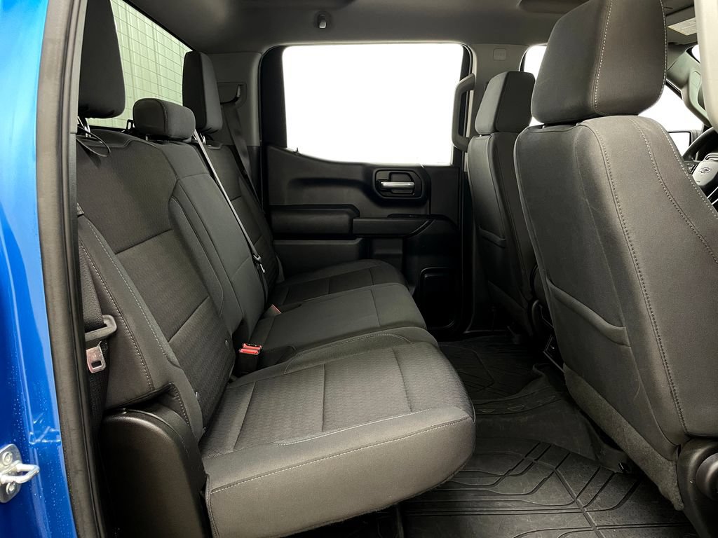Certified 2022 Chevrolet Silverado 1500 Custom w/ Rally Edition AWD/4WD image 39