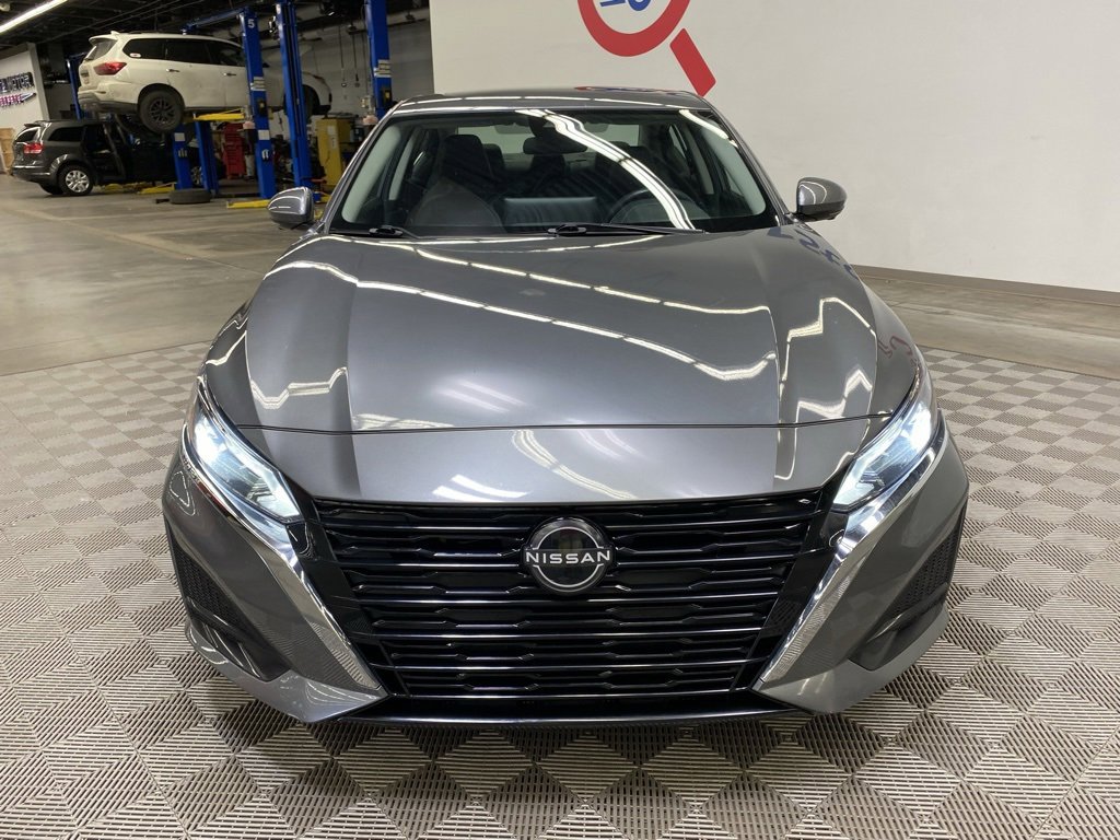 Used 2023 Nissan Altima 2.5 SL image 5