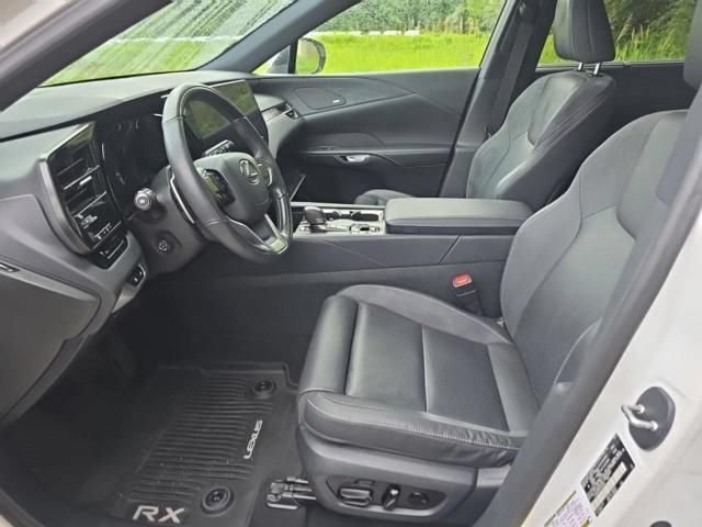 Certified 2023 Lexus RX 350 AWD w/ Accessory Package image 6