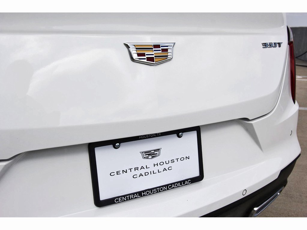 Used 2024 Cadillac CT4 Luxury w/ Sun And Sound Package RWD image 28
