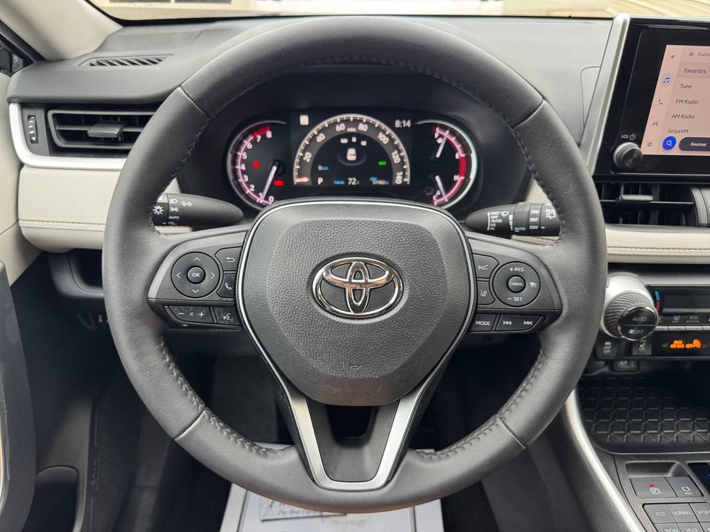 Used 2023 Toyota RAV4 XLE w/ Convenience Package AWD/4WD image 15