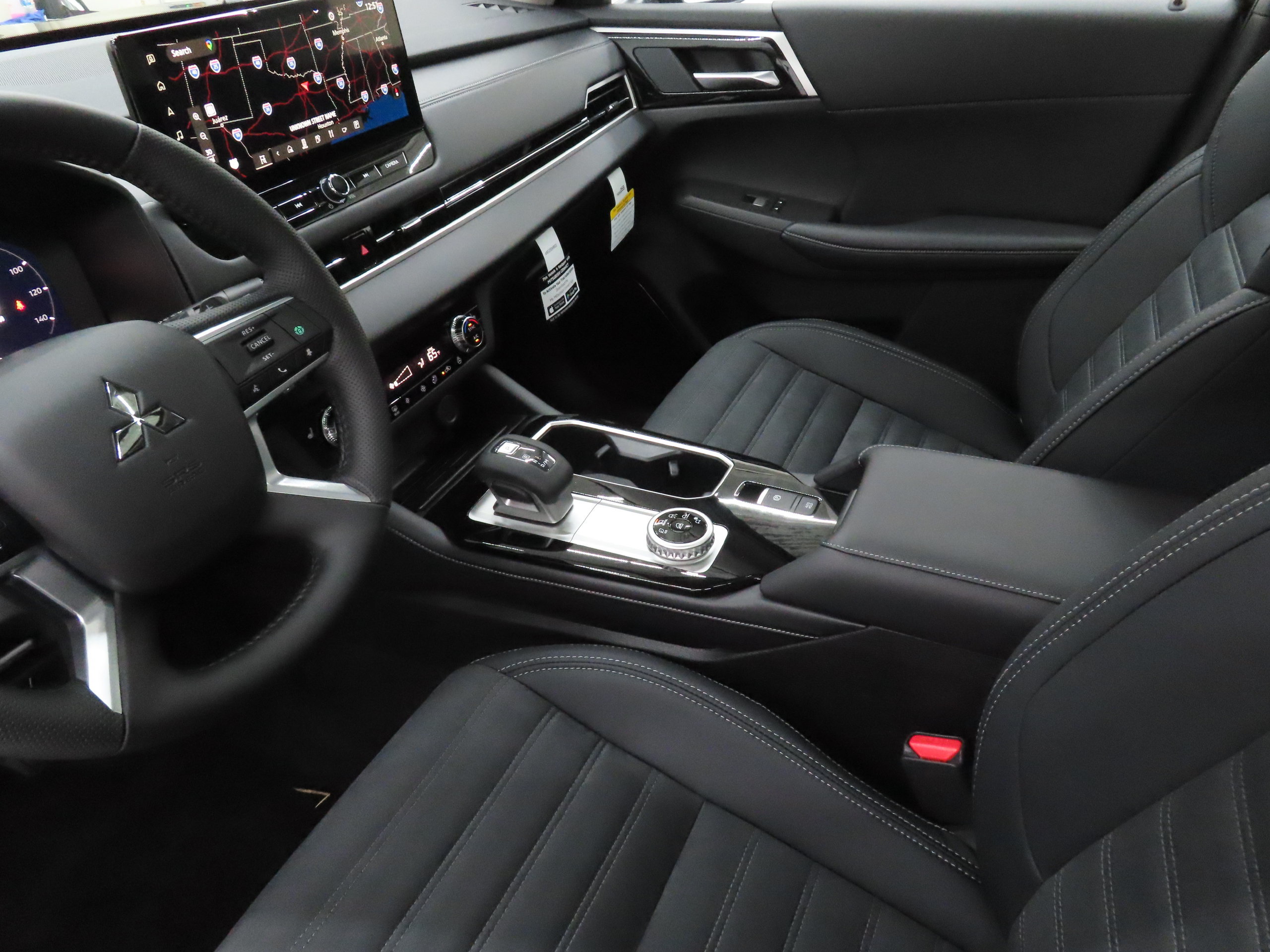 New 2026 Mitsubishi Outlander SE FWD image 21