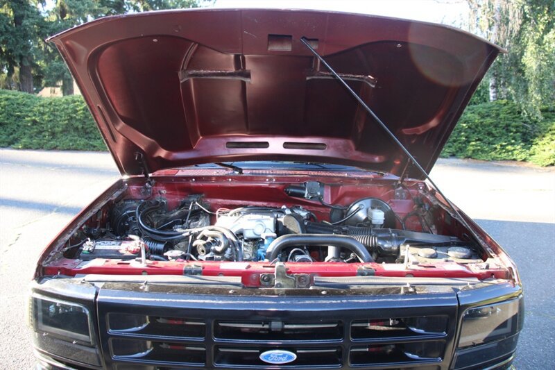 Used 1994 Ford F150 2WD Regular Cab image 17
