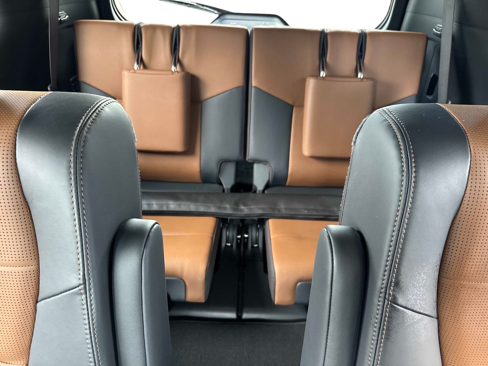 Used 2024 Lexus GX 550 w/ Accessory Package (Z1) AWD/4WD image 16