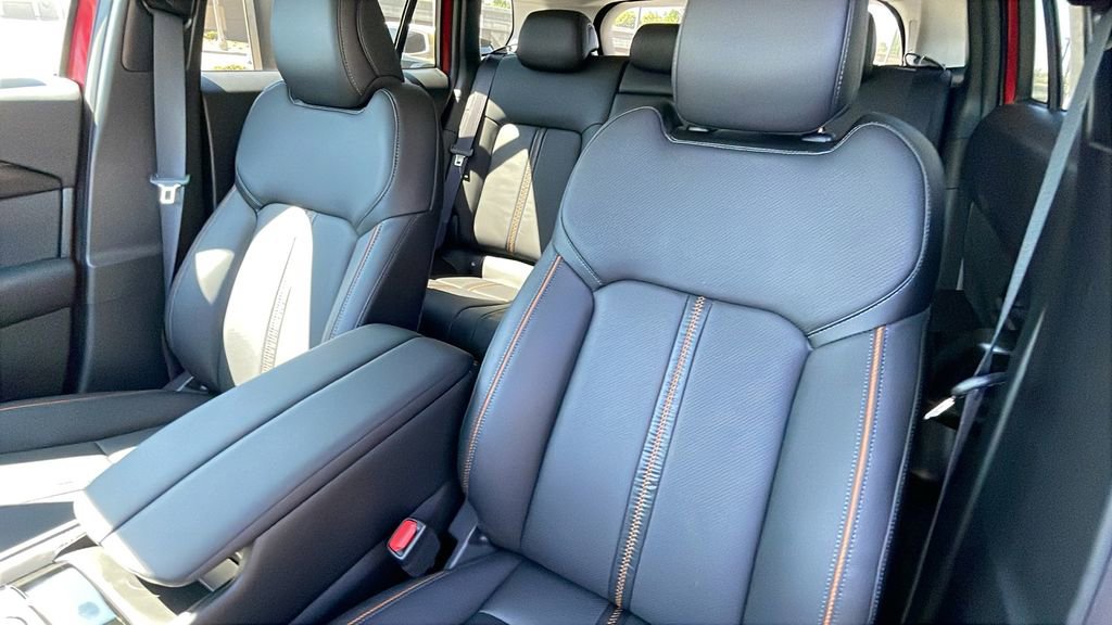 Used 2025 MAZDA CX-50 AWD 2.5 Hybrid w/ Weather Package image 15