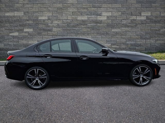 Used 2023 BMW 330i xDrive Sedan w/ Convenience Package AWD/4WD image 7