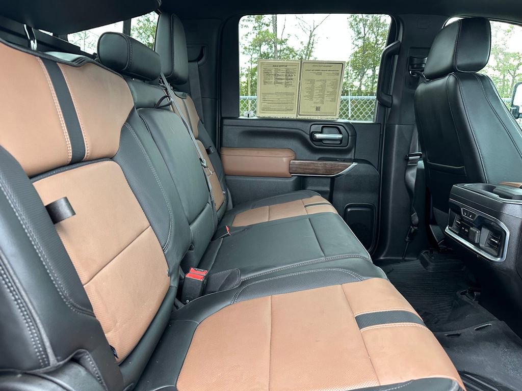 Used 2023 Chevrolet Silverado 2500 High Country w/ Z71 Off-Road Package image 43