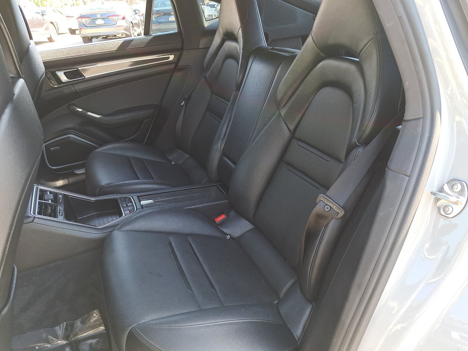 Used 2018 Porsche Panamera 4S AWD/4WD image 16