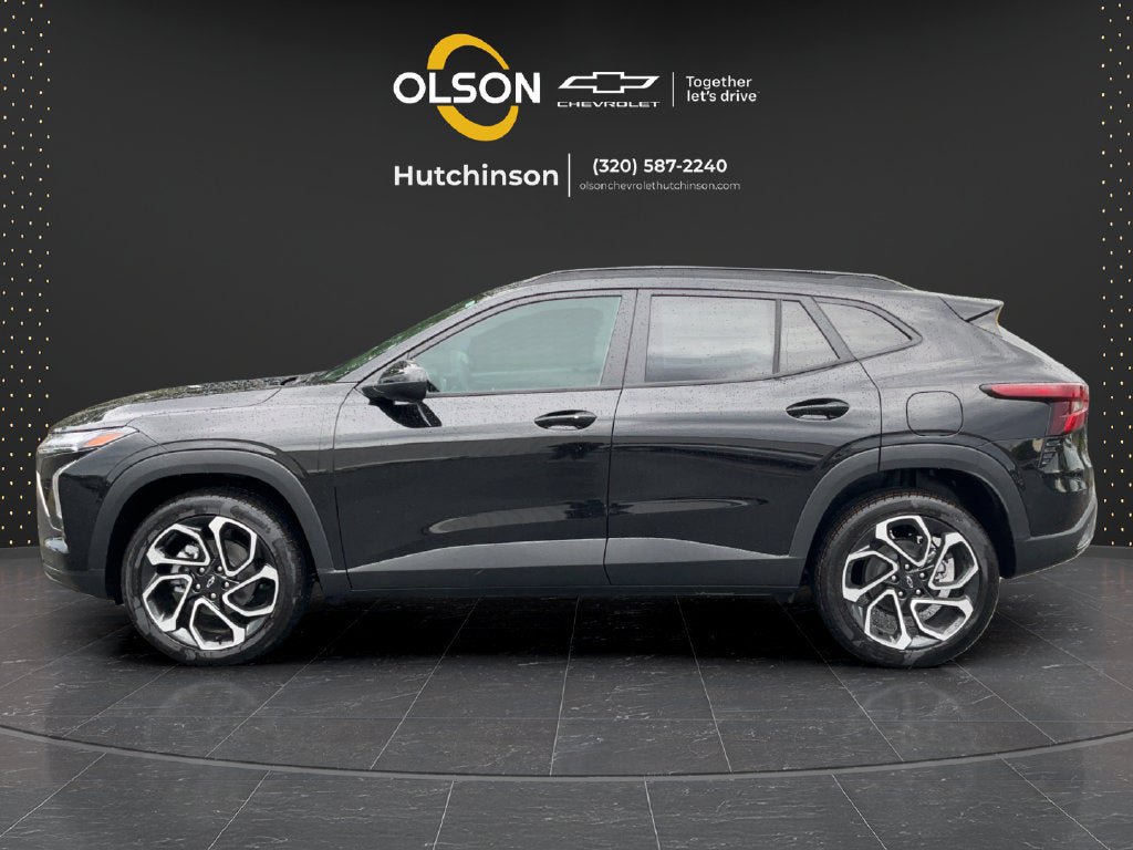 New 2026 Chevrolet Trax RS w/ Driver Confidence Package FWD image 3