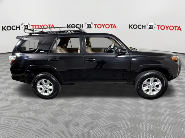 Used 2019 Toyota 4Runner SR5 AWD/4WD image 9