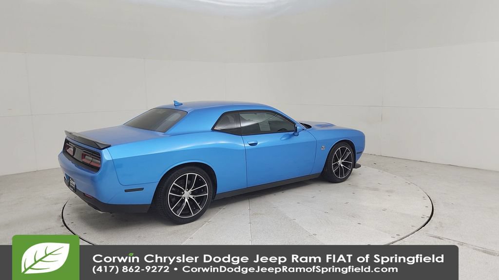 Certified 2016 Dodge Challenger R/T Scat Pack w/ Leather Interior Group RWD image 15