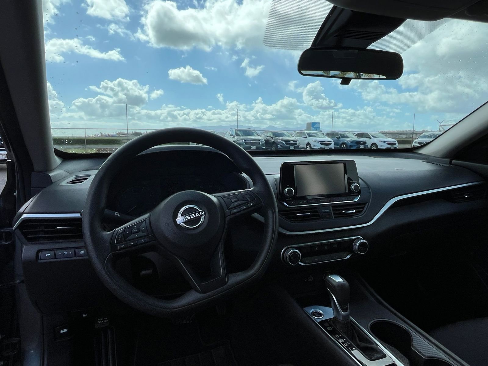Used 2023 Nissan Altima 2.5 S FWD image 32