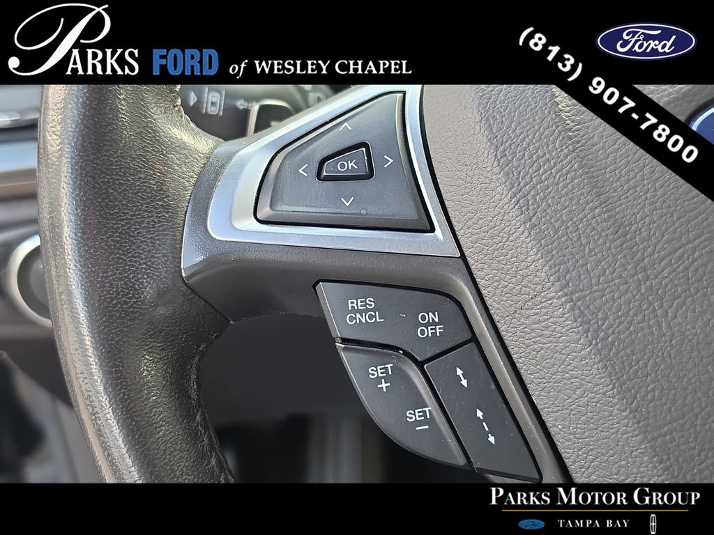 Used 2016 Ford Fusion Titanium FWD image 30