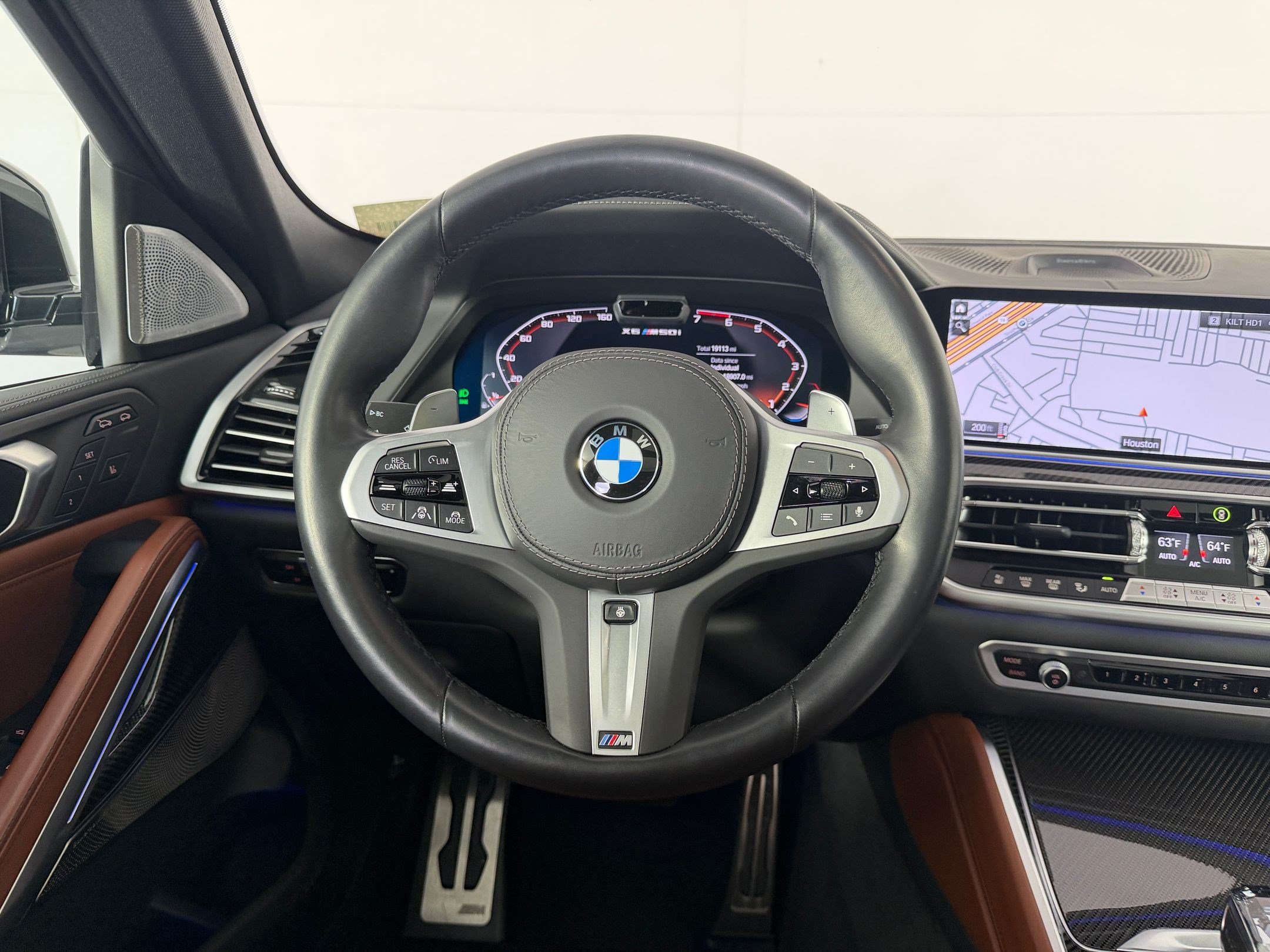 Certified 2023 BMW X6 M50i w/ Executive Package AWD/4WD image 15
