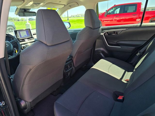 Used 2023 Toyota RAV4 LE AWD/4WD image 24