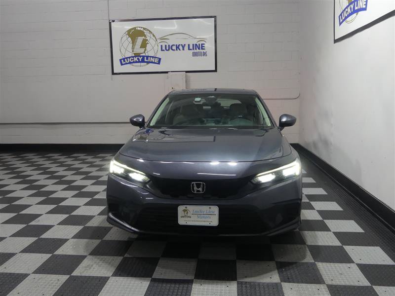 Used 2022 Honda Civic EX-L image 2