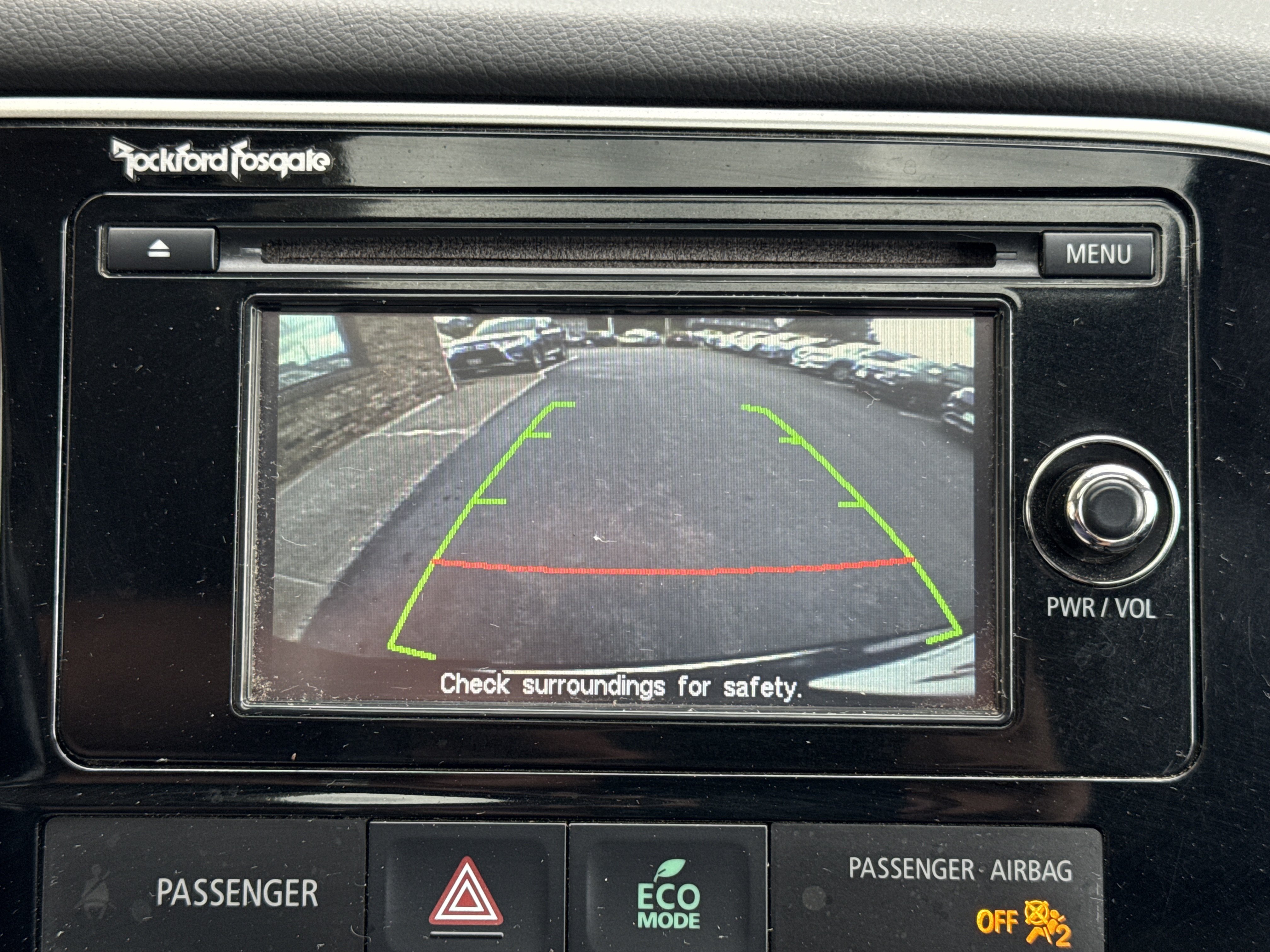 Used 2015 Mitsubishi Outlander SE AWD/4WD image 24