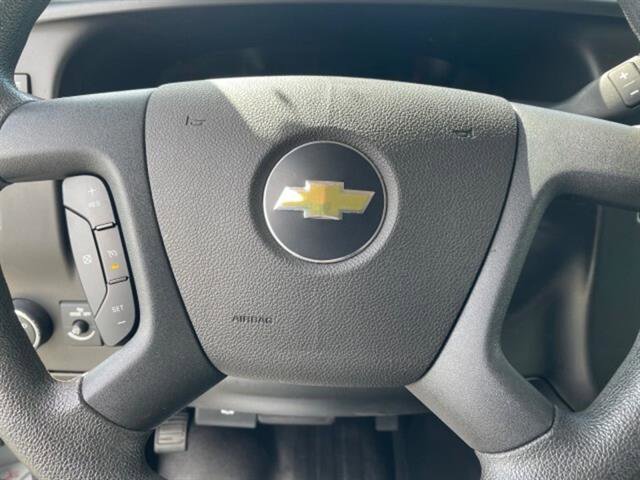 Used 2022 Chevrolet Express 3500 LS image 15