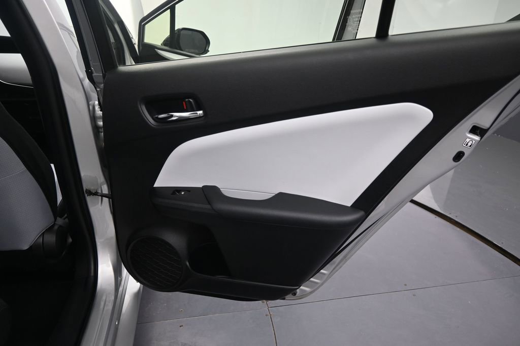 Used 2017 Toyota Prius Prime Plus w/ Carpet Mat Package FWD image 20