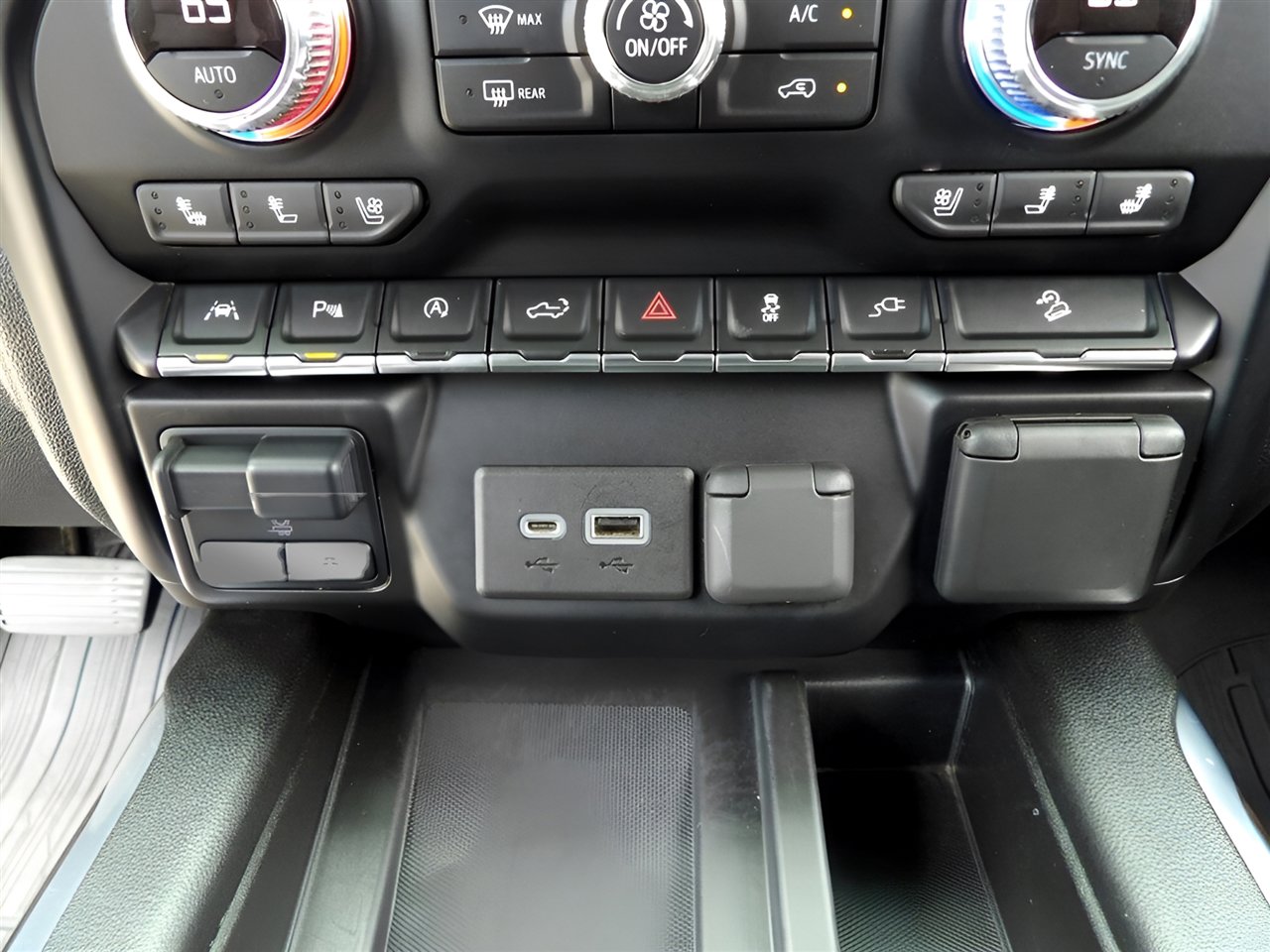 Used 2021 GMC Sierra 1500 SLT w/ SLT Premium Plus Package image 29