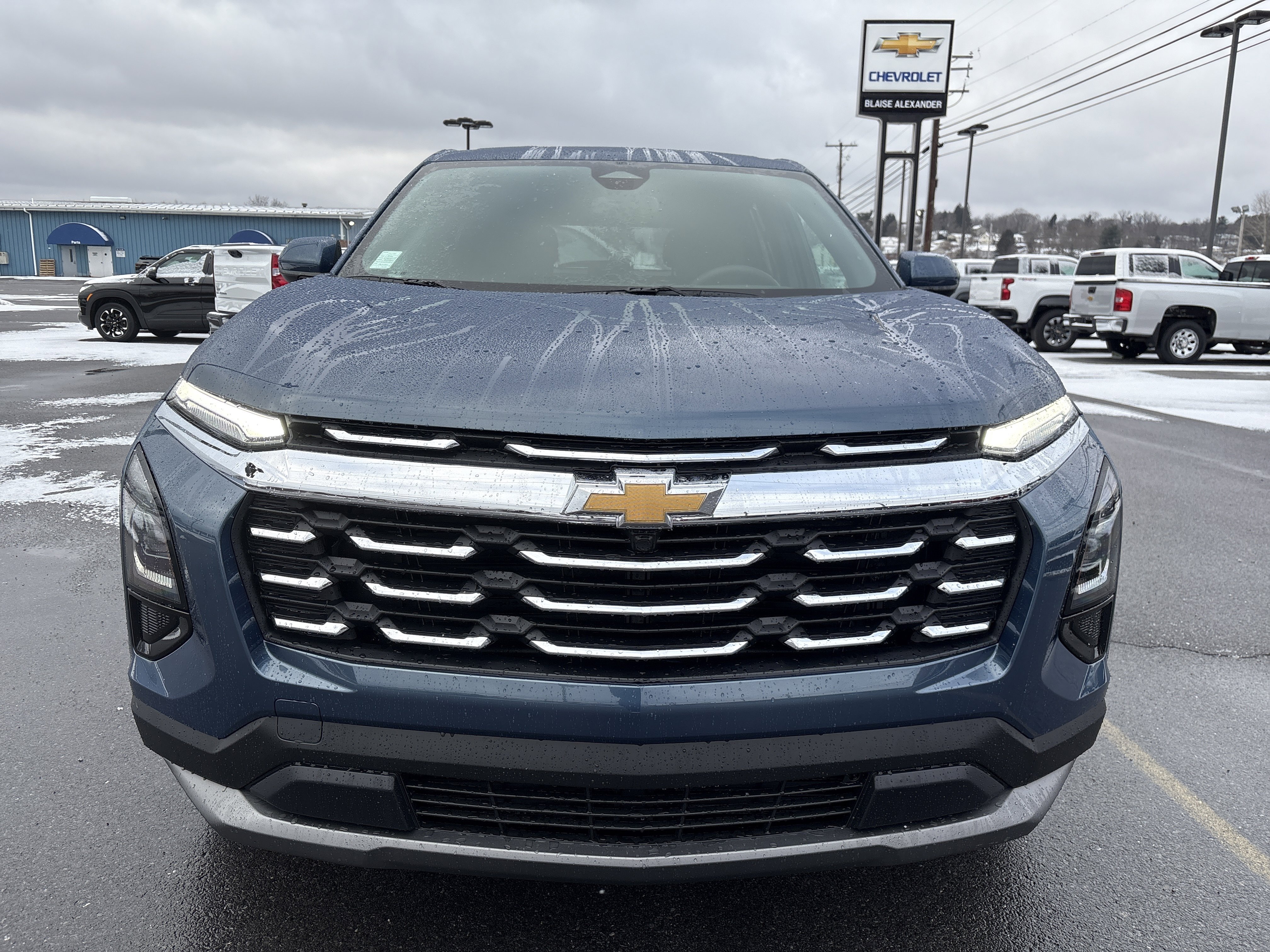 New 2026 Chevrolet Equinox LT image 9