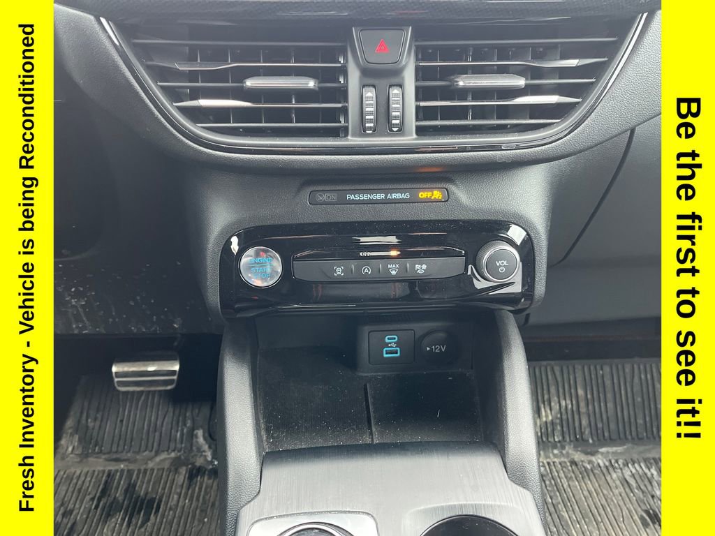 Used 2023 Ford Escape ST-Line w/ Tech Pack #1 image 18