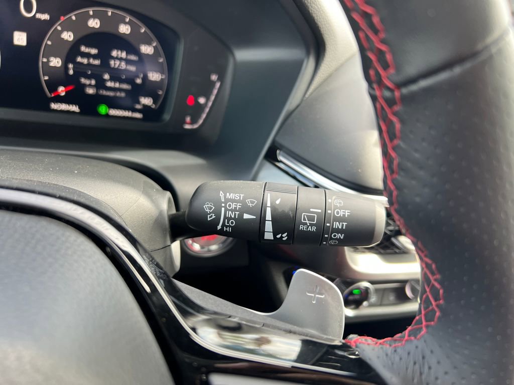 Certified 2025 Acura ADX A-Spec image 23