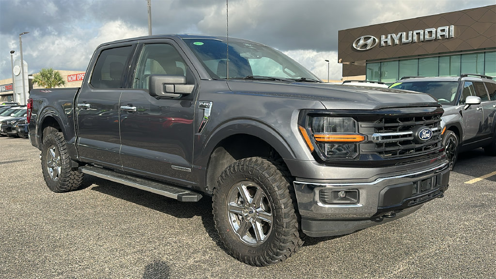 Used 2024 Ford F150 XLT w/ Mobile Office Package AWD/4WD image 19