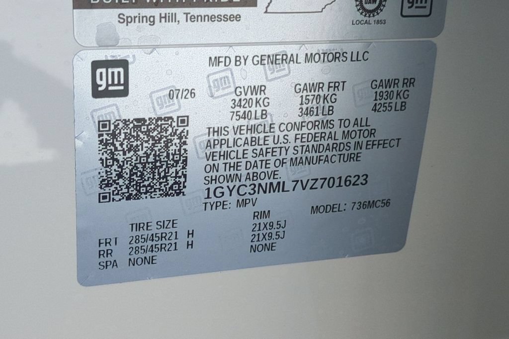 New 2027 Cadillac Vistiq Sport w/ LPO, Floor Liner Package AWD/4WD image 18
