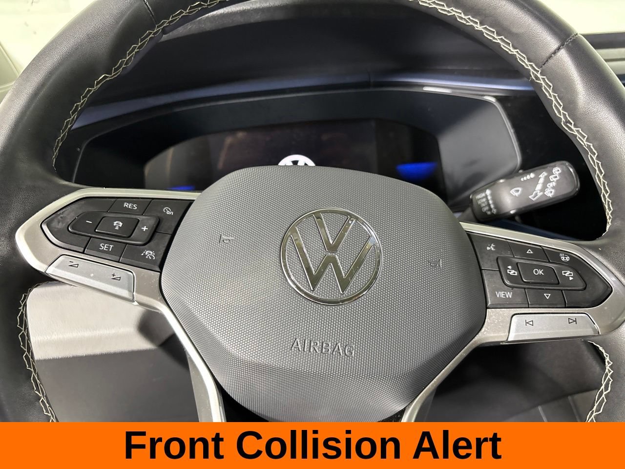 Used 2023 Volkswagen Taos SE w/ Panoramic Sunroof Package AWD/4WD image 16