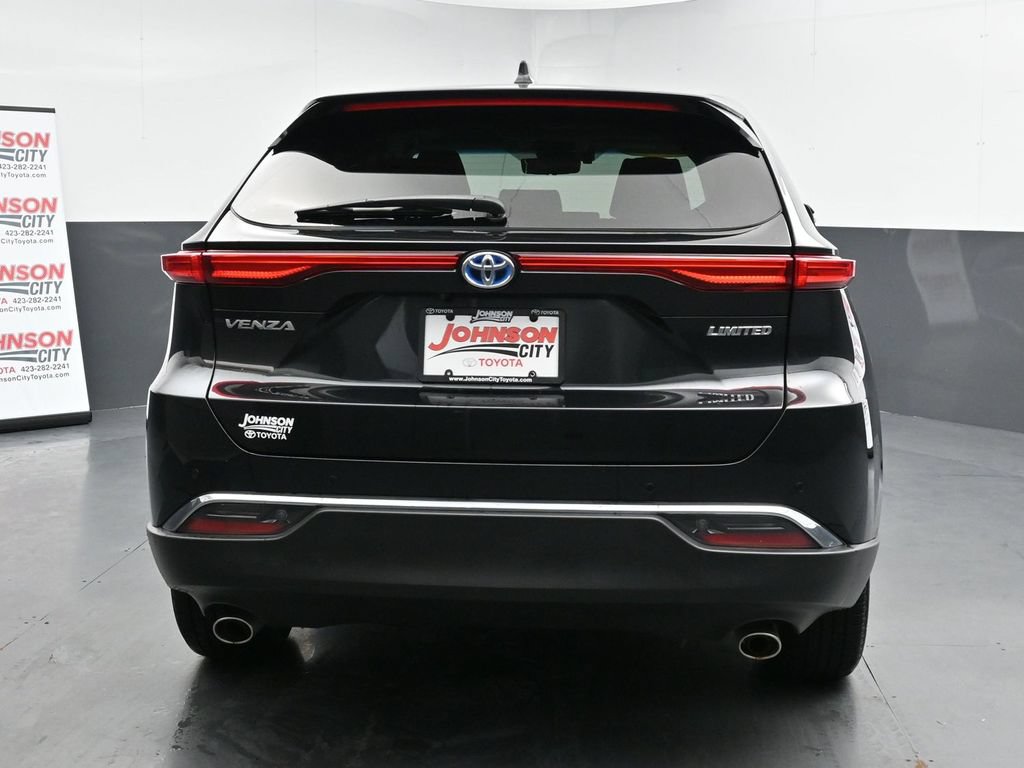 Used 2023 Toyota Venza Limited AWD/4WD image 8