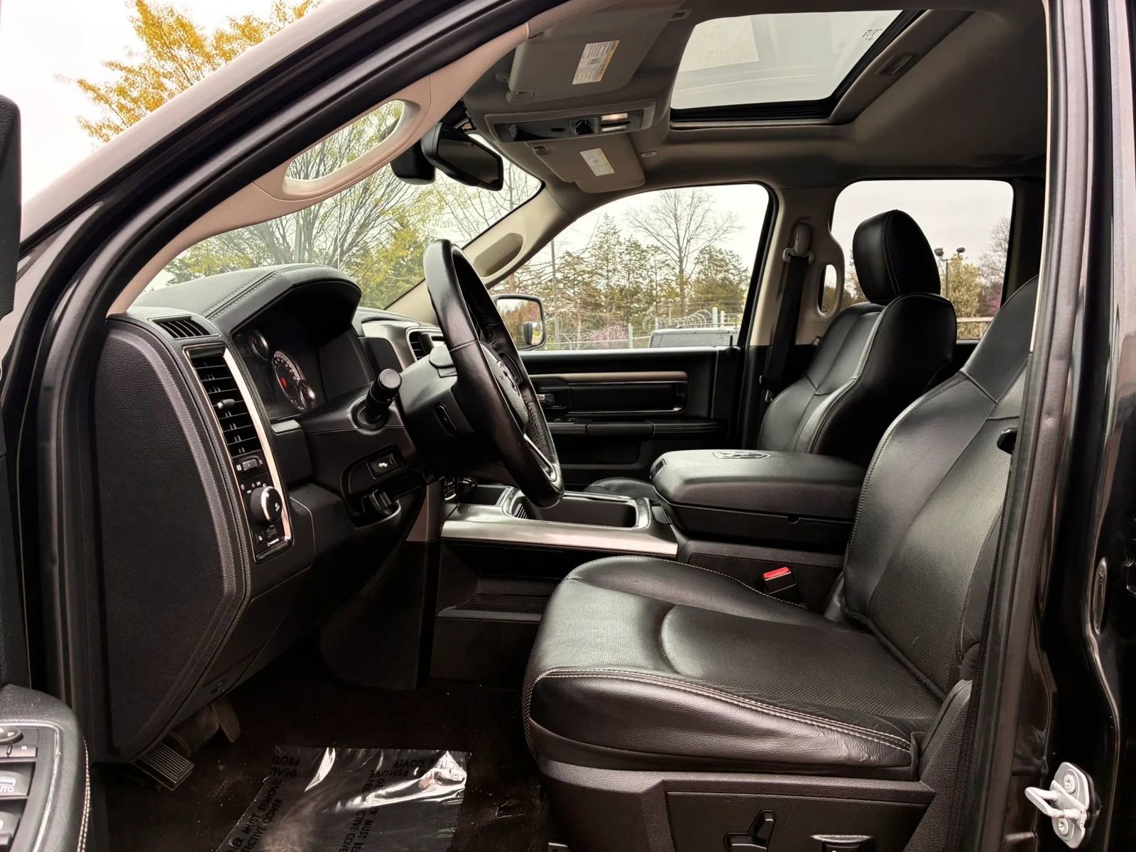 Used 2017 RAM 1500 Sport w/ Sport Premium Group AWD/4WD image 14