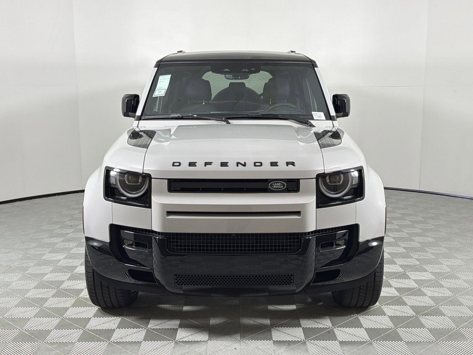New 2026 Land Rover Defender 110 X-Dynamic SE image 8
