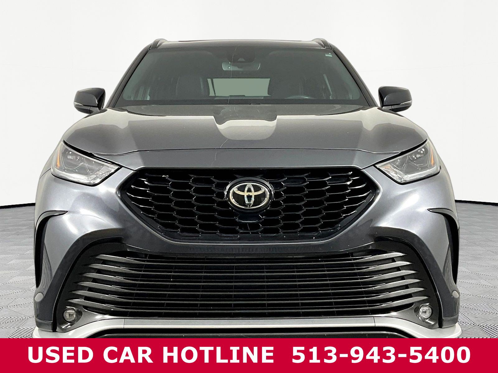 Used 2021 Toyota Highlander XSE AWD/4WD image 2